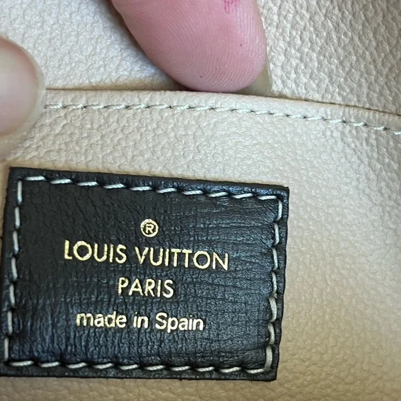 Minilin Cosmetic Pouch - Picture 8 of 9